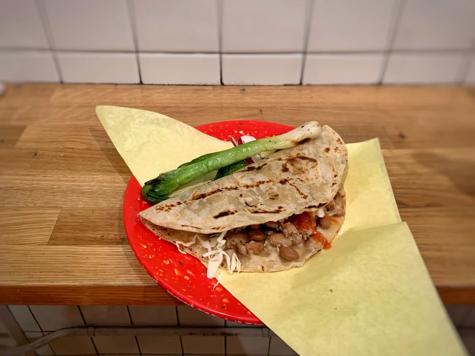 Tacos de carne asada